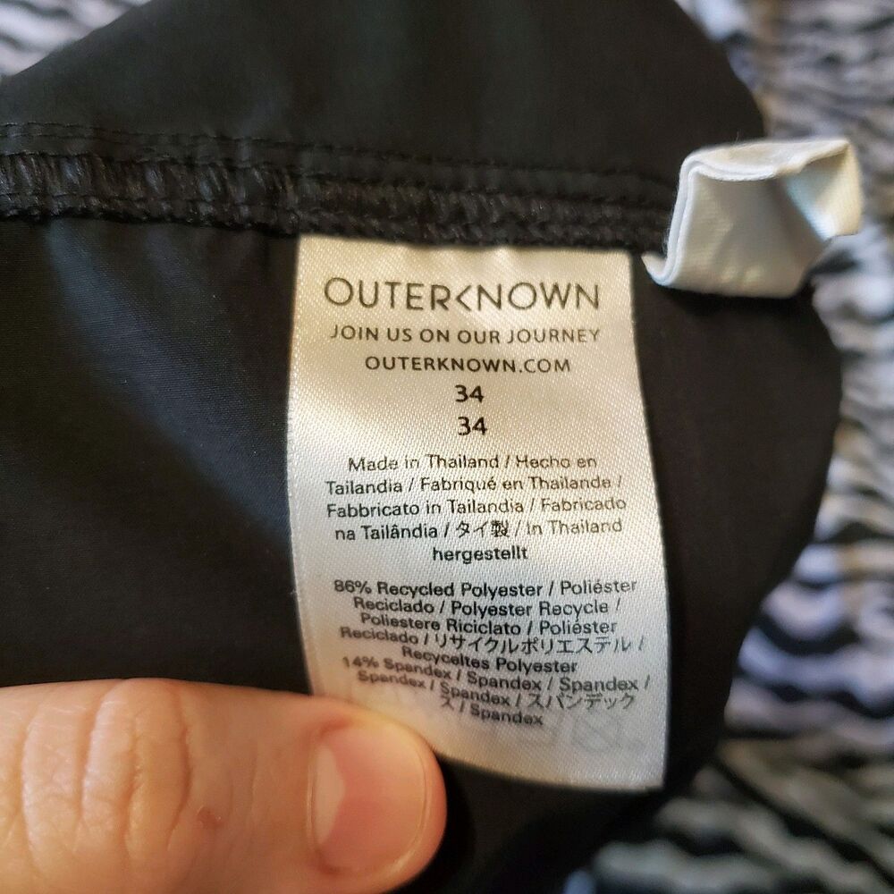 Outerknown Men's Charcoal Shorts Size 34 Gym Activewear outdoors Hiking Beachy - Picture 5 of 11